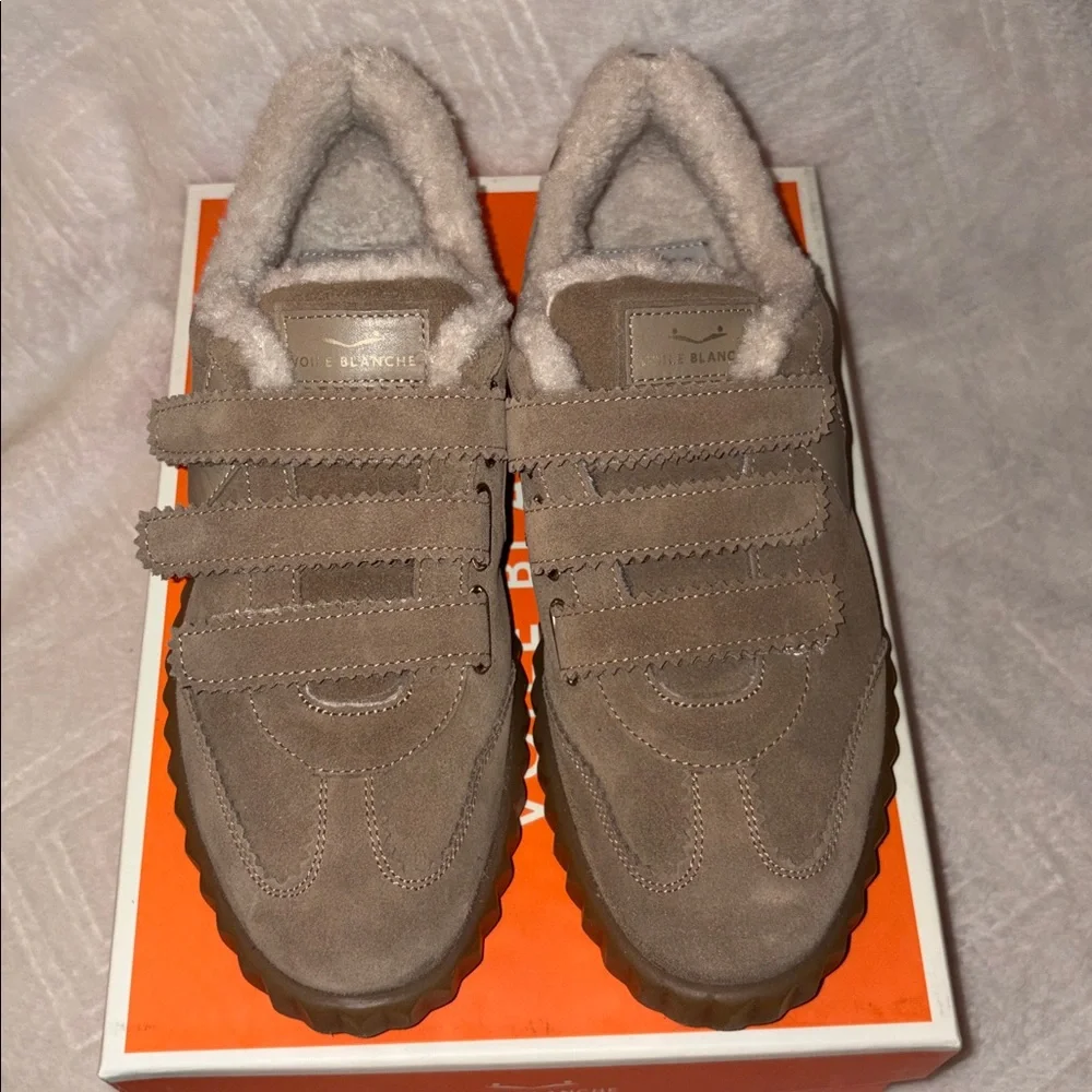 NWT VOILE BLANCHE INES Faux Shearling Sneaker in Light Beige - Picture 9 of 16